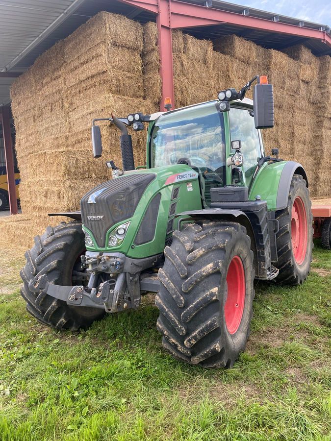Fendt 724 Vario Profi Plus Trattore 82.000 €