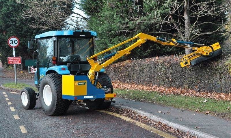 E-FARM: Bomford turner robin 4.3 - Hedge trimmer - id C6X3Q2P - €18,142 - United Kingdom