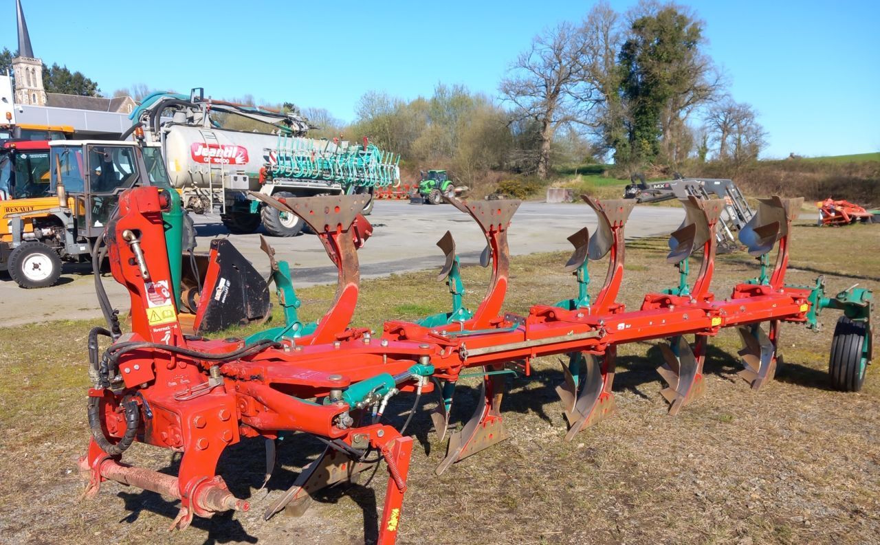 Kverneland ES 100/200 Aratro