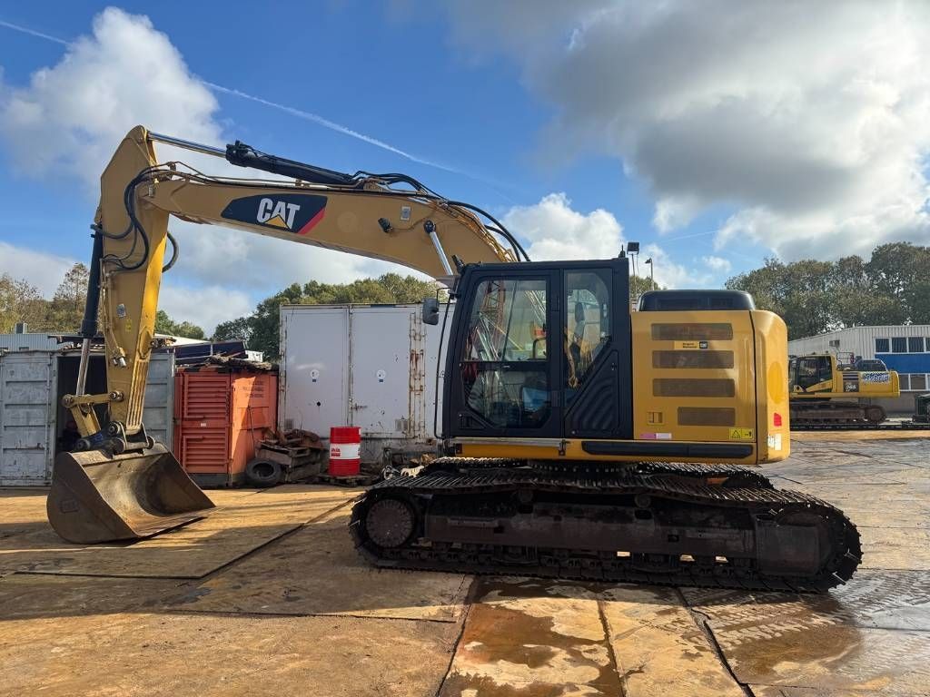 Caterpillar 320 el lr Excavator pe șenile 47.500 EUR