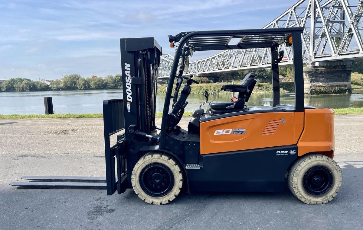 Doosan b50x-7 Forklift €41,000