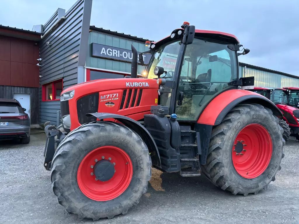E-FARM: Kubota M7171 - Tracteur - id 3DYBRE4 - 67 500 € - Année: 2017 - Puissance du moteur (chevaux): 170,France