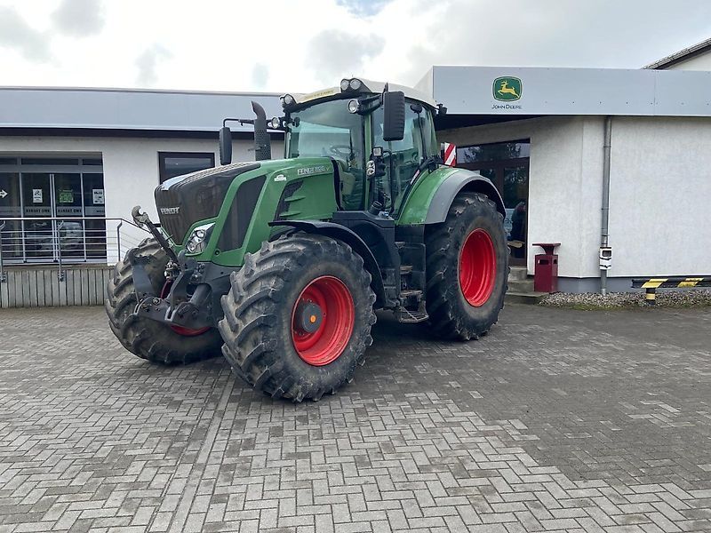 E-FARM: Fendt 828 Vario - Tractor - id QY36GEL - €88,000 - Year of construction: 2016 - Engine hours: 6,794,Engine power (HP): 287,Germany