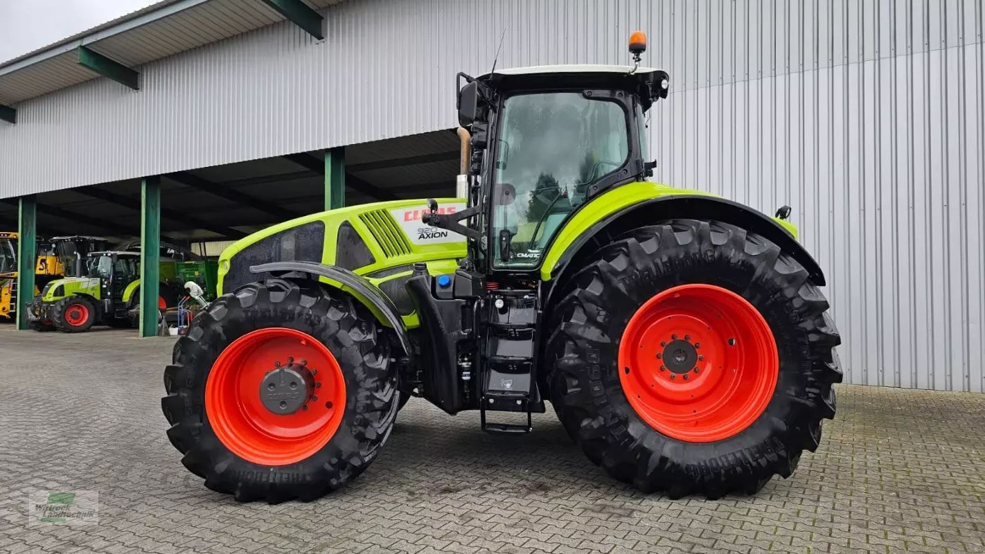 E-FARM: Claas Axion 920 - Tractor - id 8EII2WZ - 95.000 € - Año: 2014 - Horas: 6000,Alemania