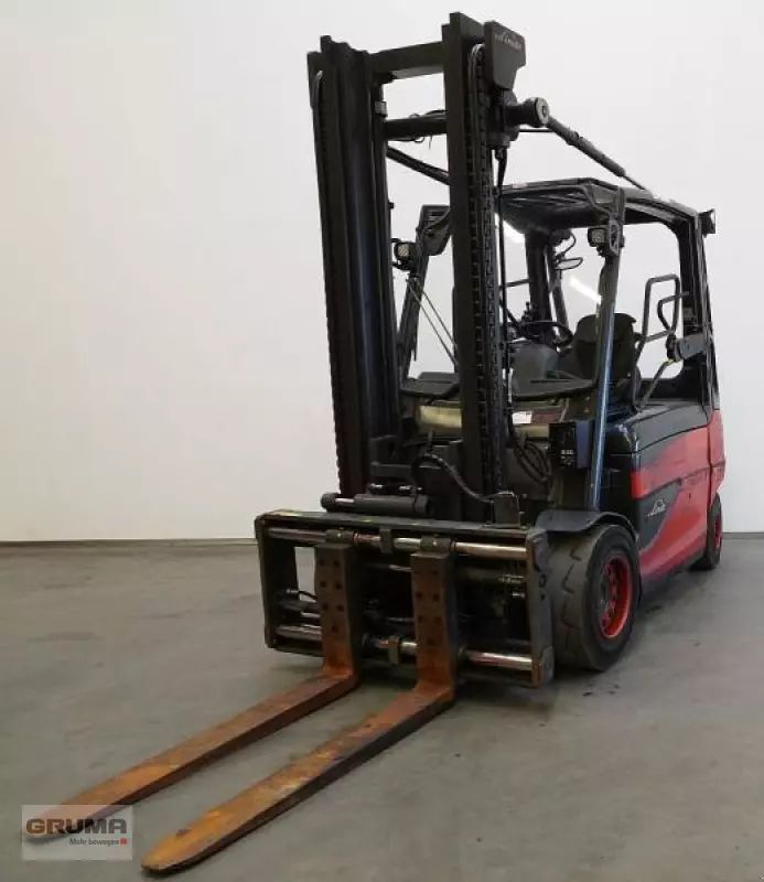 E-FARM: Linde e 50/600 hl 388 - Chariot élévateur - id AFZXSKC - 21 900 € - Année: 2018 - Lecture du nombre d'heure: 7 930,Allemagne