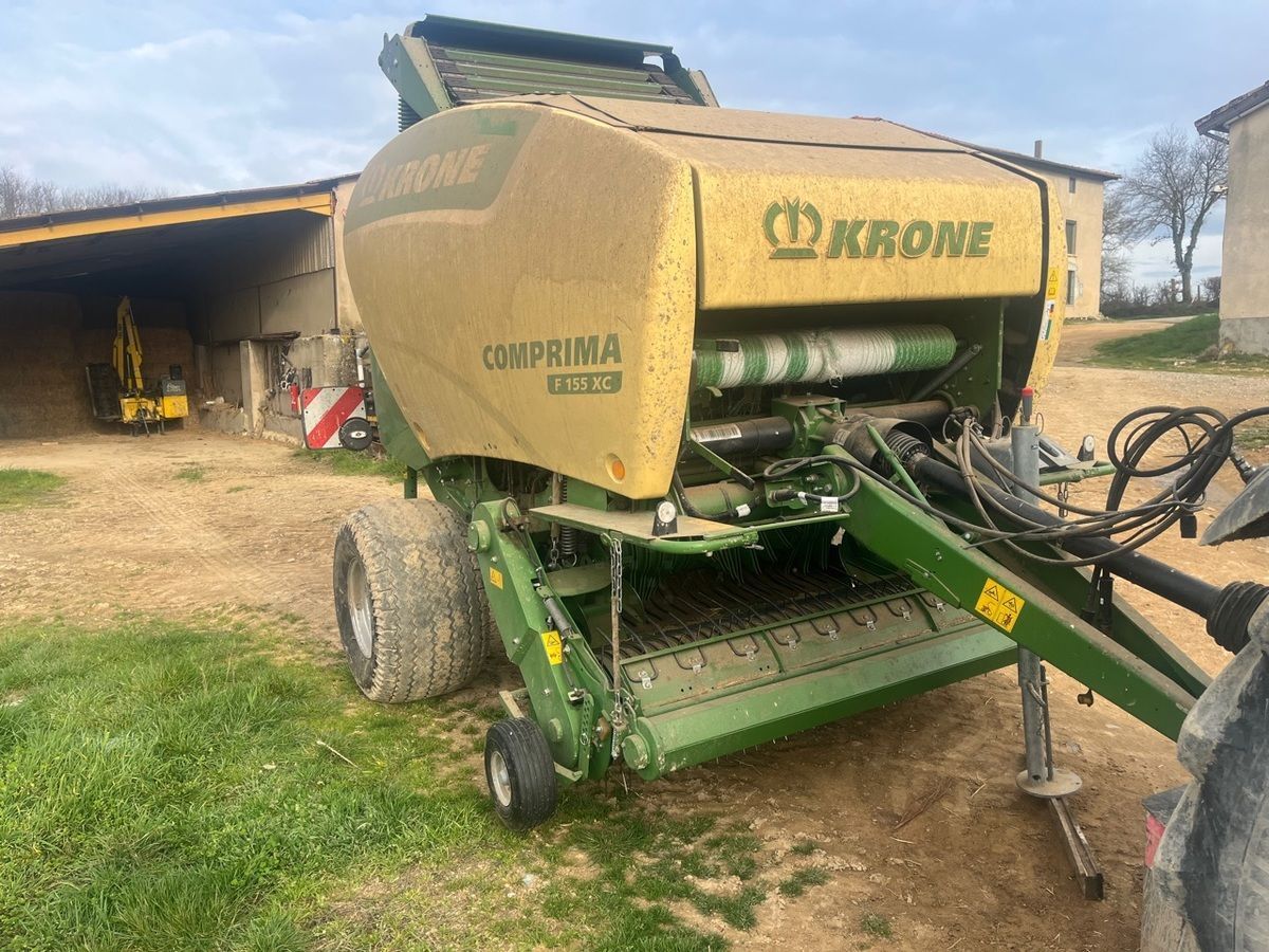 Krone Comprima F 155 XC Presse à balles