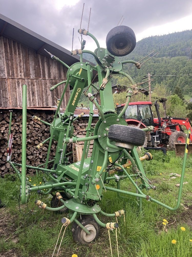 E-FARM: Krone kw 6.72 - Tedder - id BAJR2C2 - 6 500 € - Rok výroby: 2018 - Francie