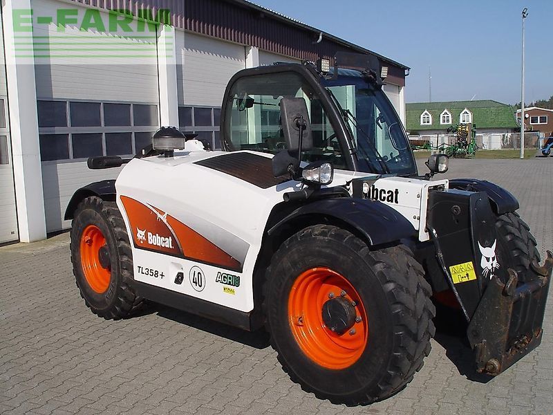 Bobcat tl 358 agri Teleskoplader 32.000 €