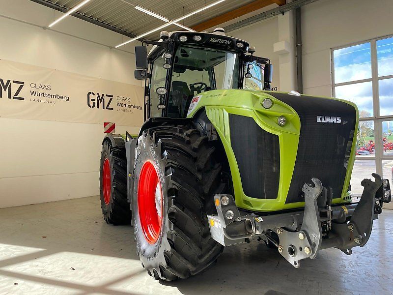 Claas Xerion 5000 TRAC VC Tractor €159,000