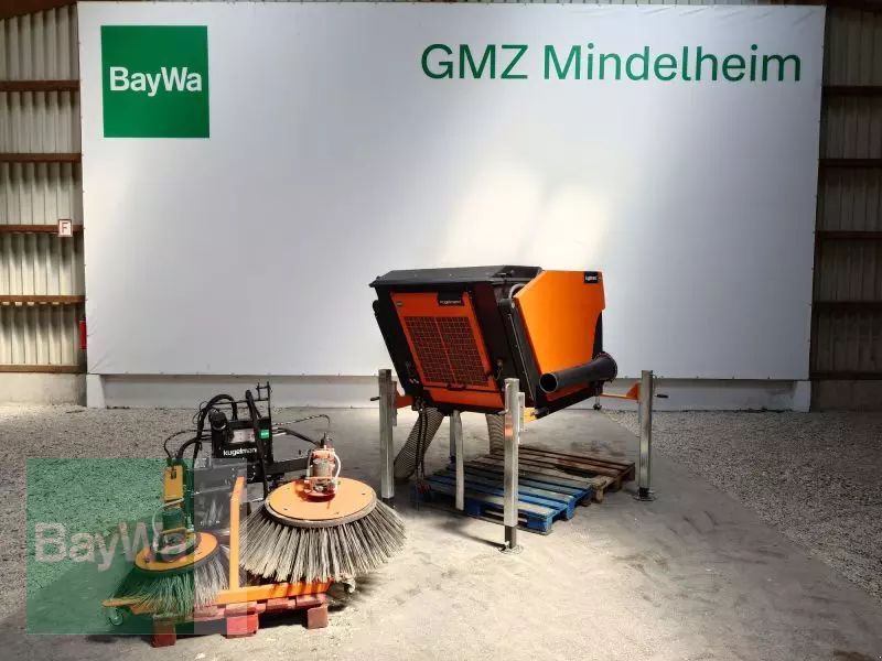 E-FARM: Kugelmann ks 1200 kugelmann kehrmaschine - Equipement municipal - id KWNFFML - 30 168 € - Année: 2021 - Allemagne
