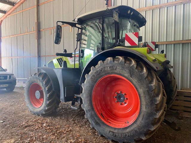 E-FARM: Claas Arion 650 CIS+ - Tractor - id BYQPBUY - Year of construction: 2020 - Engine hours: 3,000,Engine power (HP): 184,France