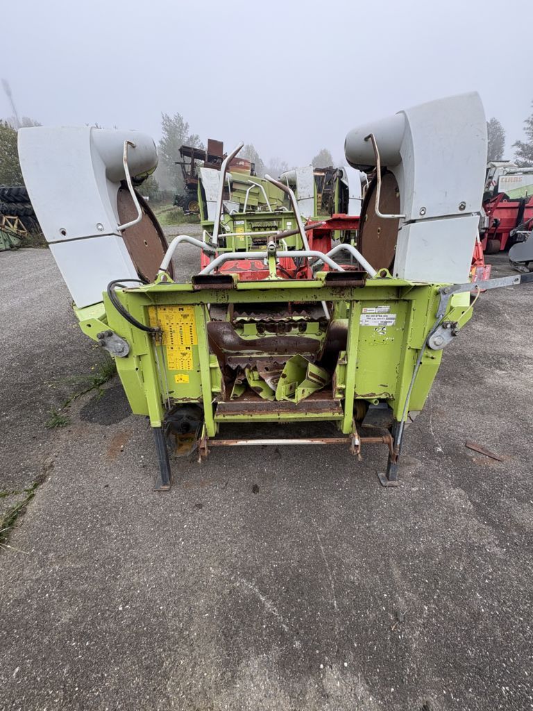 E-FARM: Claas ru 450 xtra - Vedhæftning til høst - id SEICMRH - 9.000 € - Produktionsår: 2002 - Frankrig
