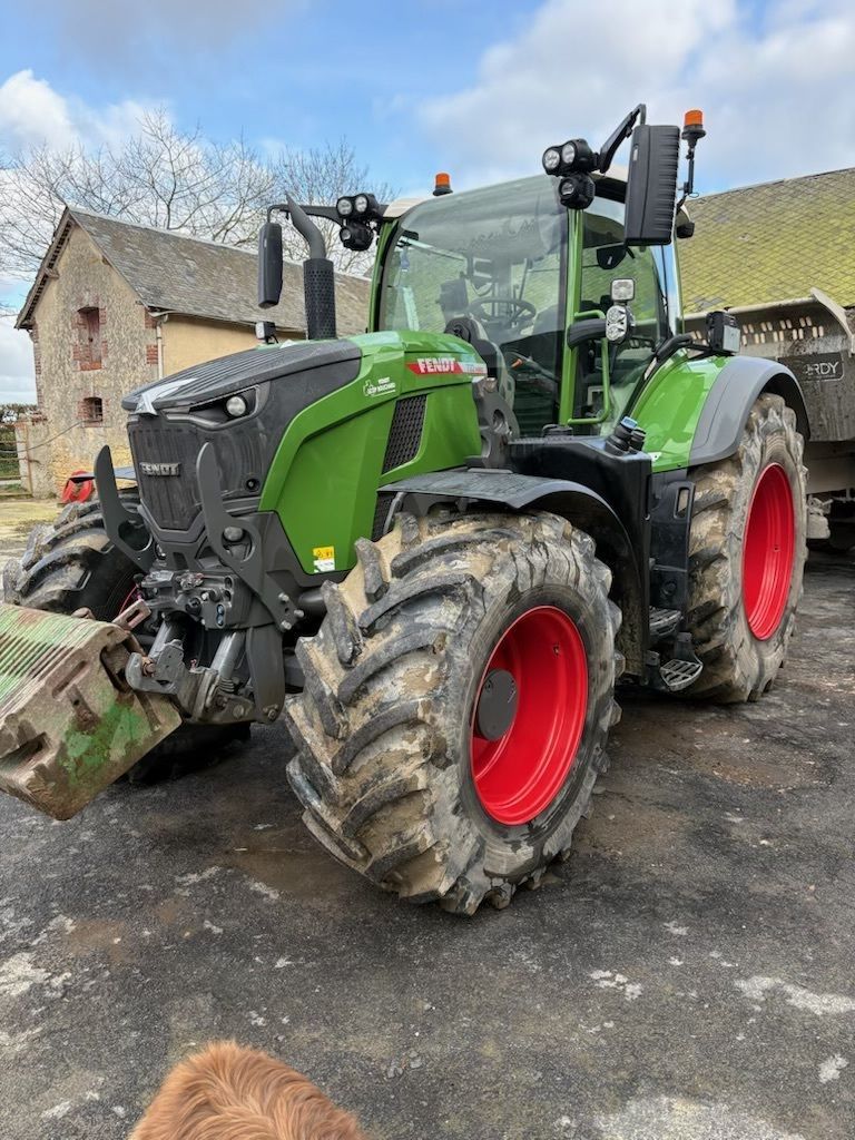 Fendt 722 Vario Profi Plus Traktor 196 500 €