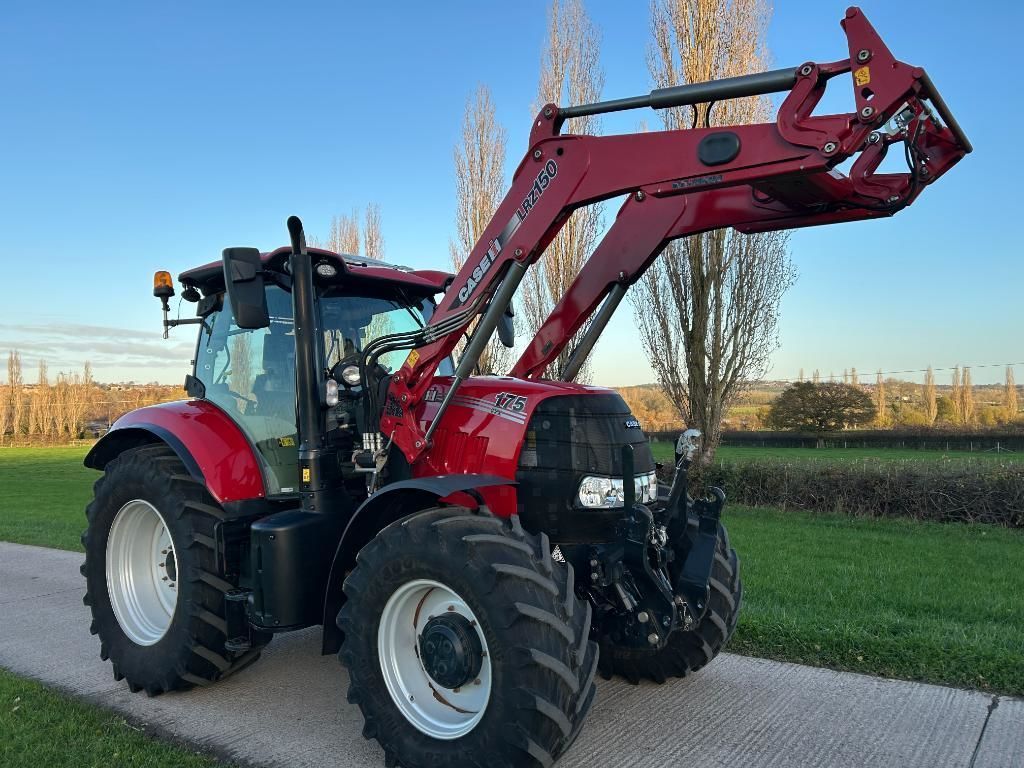 E-FARM: Case IH CVX 175 - Traktor - id AEMULIY - 83.438 € - Baujahr: 2020 - Abgelesene Motorstunden: 4.620,Motorleistung (PS): 175,Vereinigtes Königreich