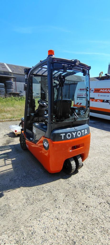 TOYOTA 8fbek16t Šakinis krautuvas 16 000 €