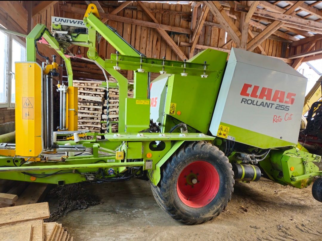 Claas Rollant 255 Balownica 15 500 €