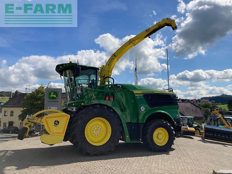 John Deere 8600 Self propelled forage harvester €398,000