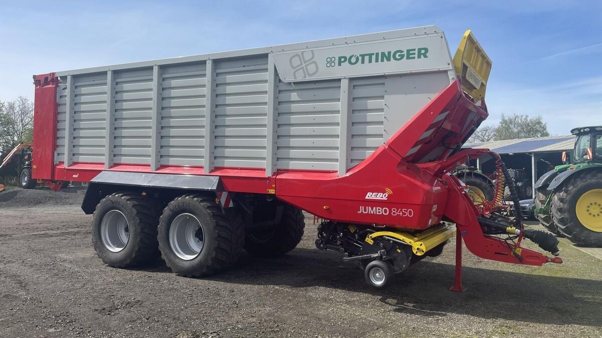 E-FARM: pöttinger jumbo 8450 db - Forage transport - id 5KFRAJA - €147,900 - Year of construction: 2023 - Germany