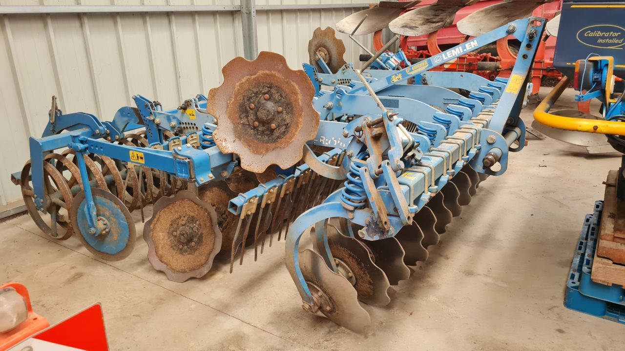 Lemken rubin Kultivátor 10 000 EUR