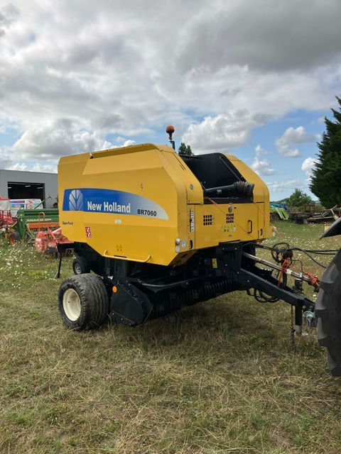 New Holland BR7060 Crop Cutter Baler €7,800