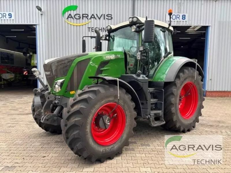E-FARM: Fendt 828 Vario - Traktor - id FUN3V8C - 102.900 € - Baujahr: 2016 - Abgelesene Motorstunden: 5.889,Motorleistung (PS): 287,Deutschland