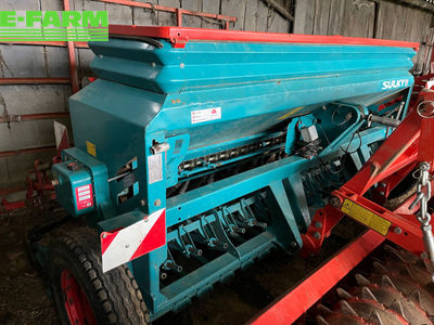 E-FARM: Sulky-Burel tramline se - Semoir - id CFLAVDY - 8 500 € - Année: 2010