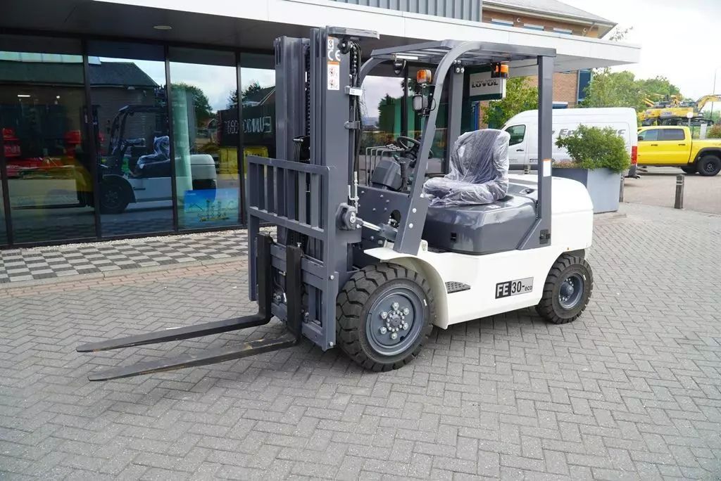 Eurotrac fe30-eco Truck 20.750 €
