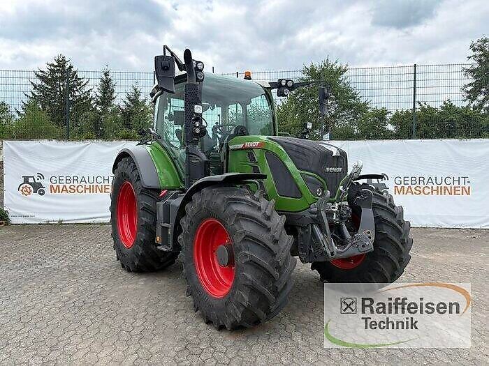 Fendt 516 Vario Tractor €136,000