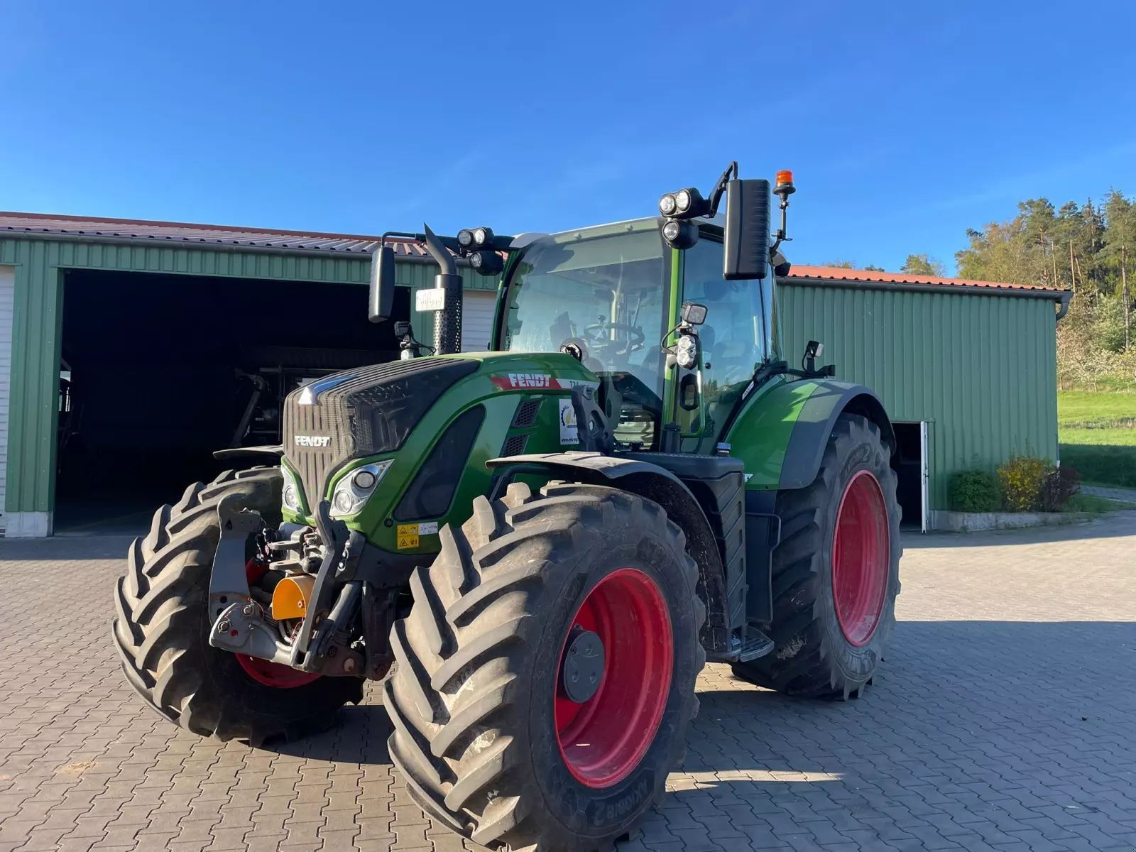 Fendt 724 Vario Profi Plus Traktor 209 000 €
