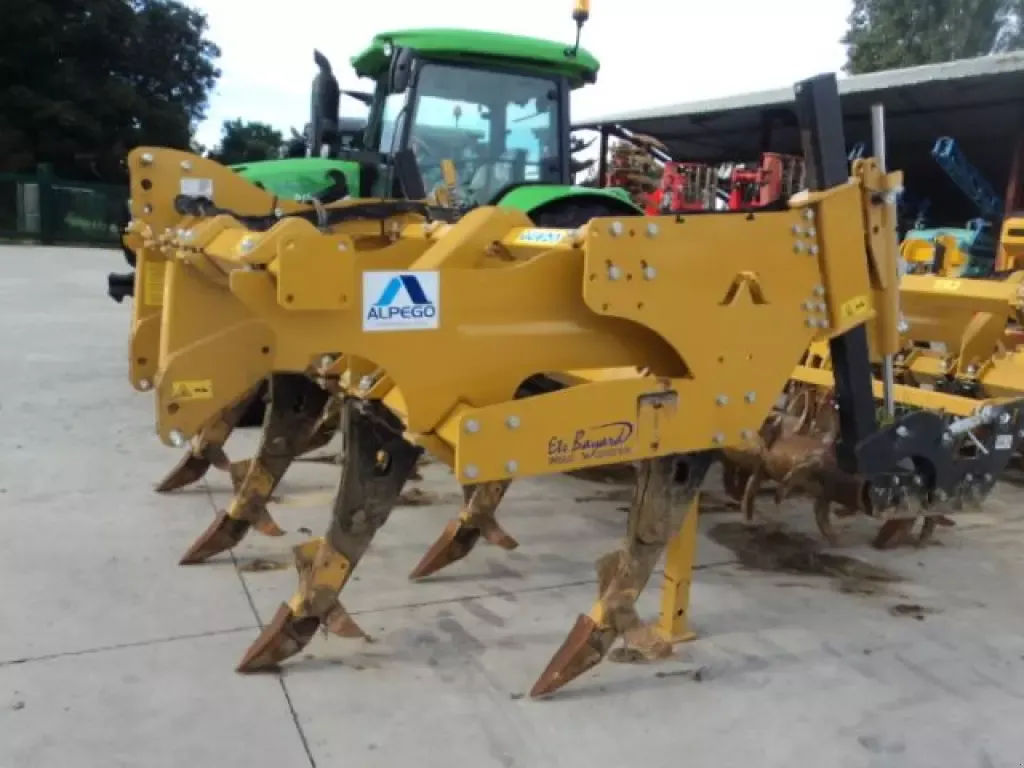 E-FARM: Alpego cracker 3 m - Otro tipo de labranza - id 8TUPT93 - Año: 2021 - Francia