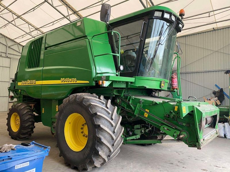 John Deere 9540 i WTS combine 55 000 €