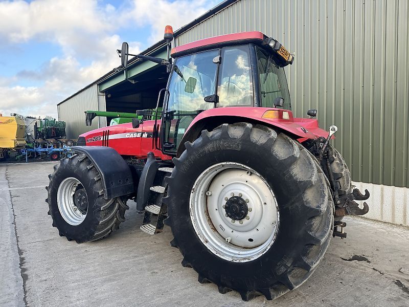 E-FARM: Case IH MX 285 - Tractor - id QYV2WFS - 41.571 € - Año: 2005 - Horas: 6.945,Reino Unido