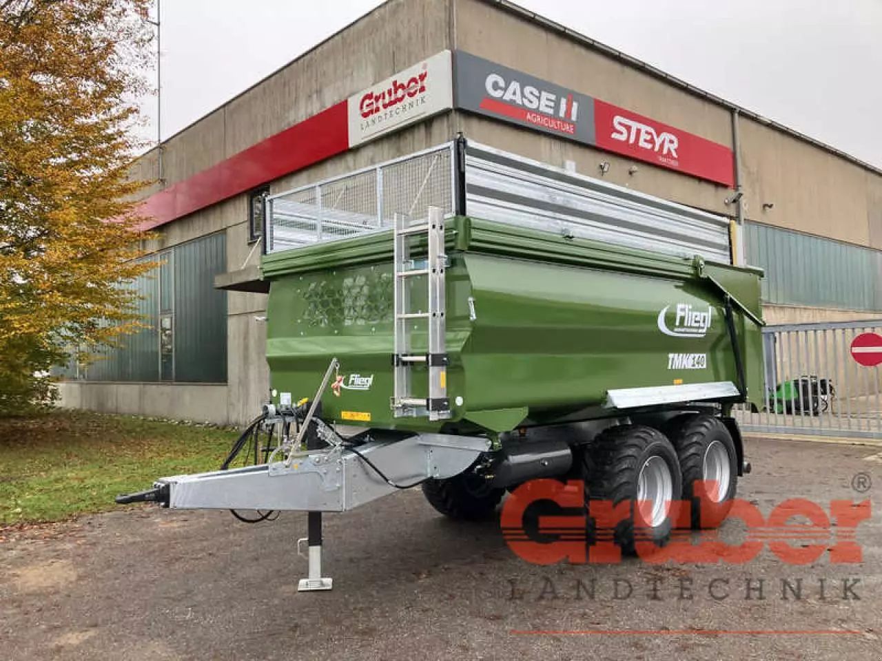 E-FARM: Fliegl tmk 140 fox - Volquete - id UTMVNPH - 22.980 € - Año: 2024 - Alemania