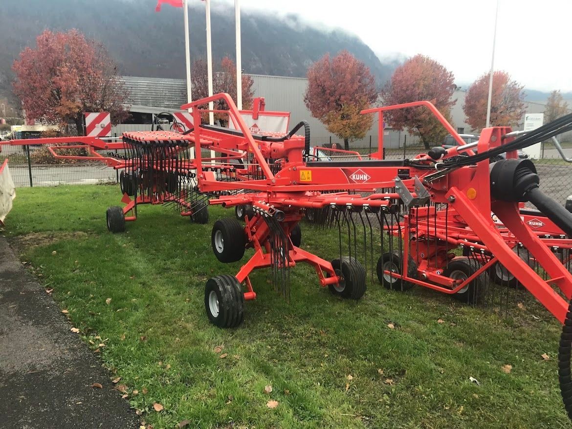 E-FARM: Kuhn GA 6632 - Voltafieno - id APDCD8F - 10.500 € - Anno di costruzione: 2016 - Francia