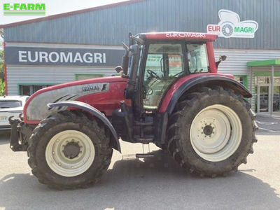 E-FARM: Valtra T182 Direct - Tractor - id SKCHNK8 - €48,000 - Year of construction: 2011 - Engine hours: 5,286,Engine power (HP): 180,France