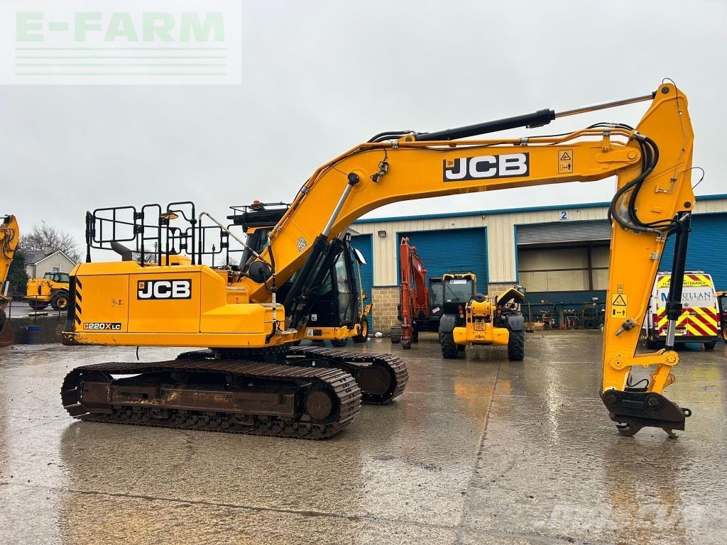 JCB 220x Koparka gąsienicowa 60 702 €