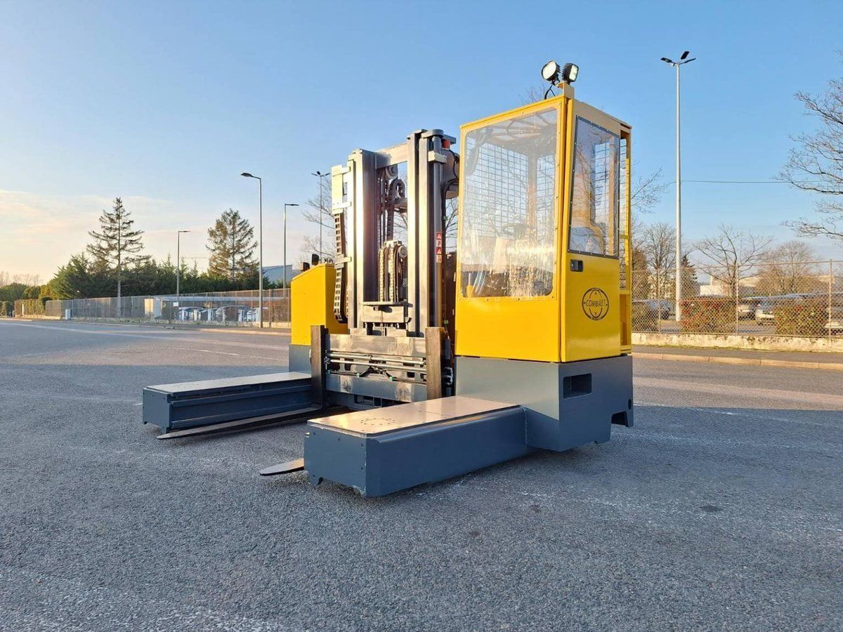 E-FARM: Combilift esl3545 - Maszt sztaplowy - id I89P481 - 33 900 € - Rok produkcji: 2013 - Motogodziny: 4 600,Francja