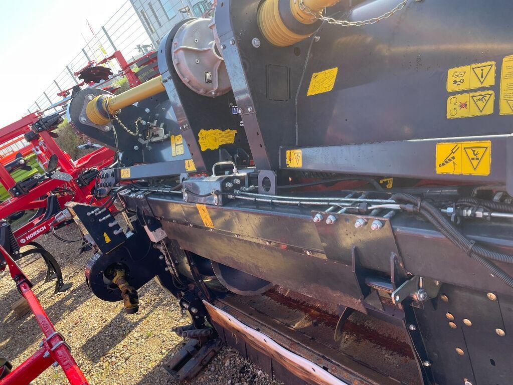 Geringhoff star horizon 800 Vágóasztal 30 000 EUR