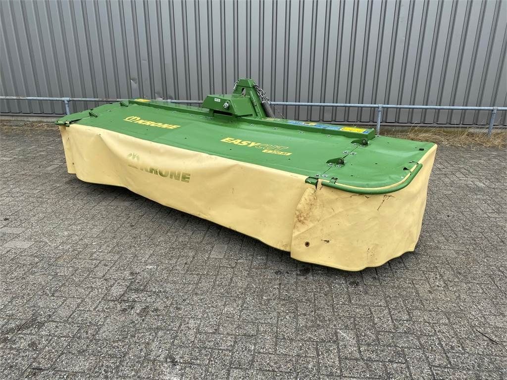 E-FARM: Krone EasyCut 320 - Faucheuse - id TJG37ES - 7 500 € - Année: 2018 - Pays-Bas