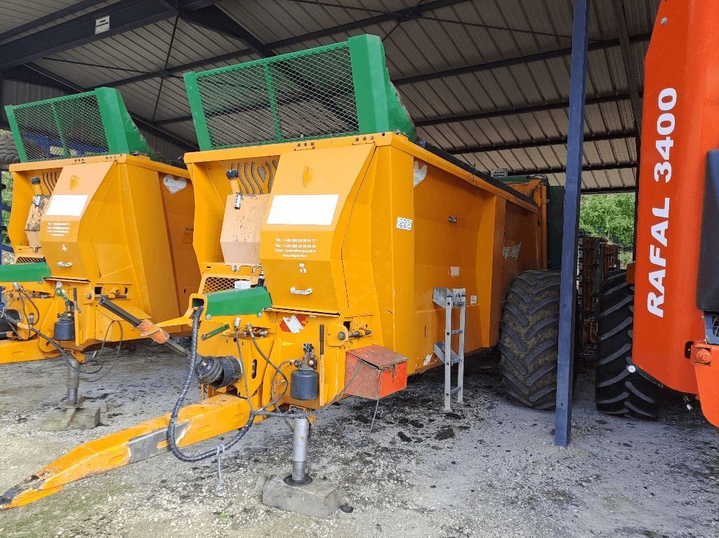 E-FARM: Dangreville ev 10 - Épandeur de fumier et de compost - id QDWLHQE - 20 000 € - Année: 2015 - France