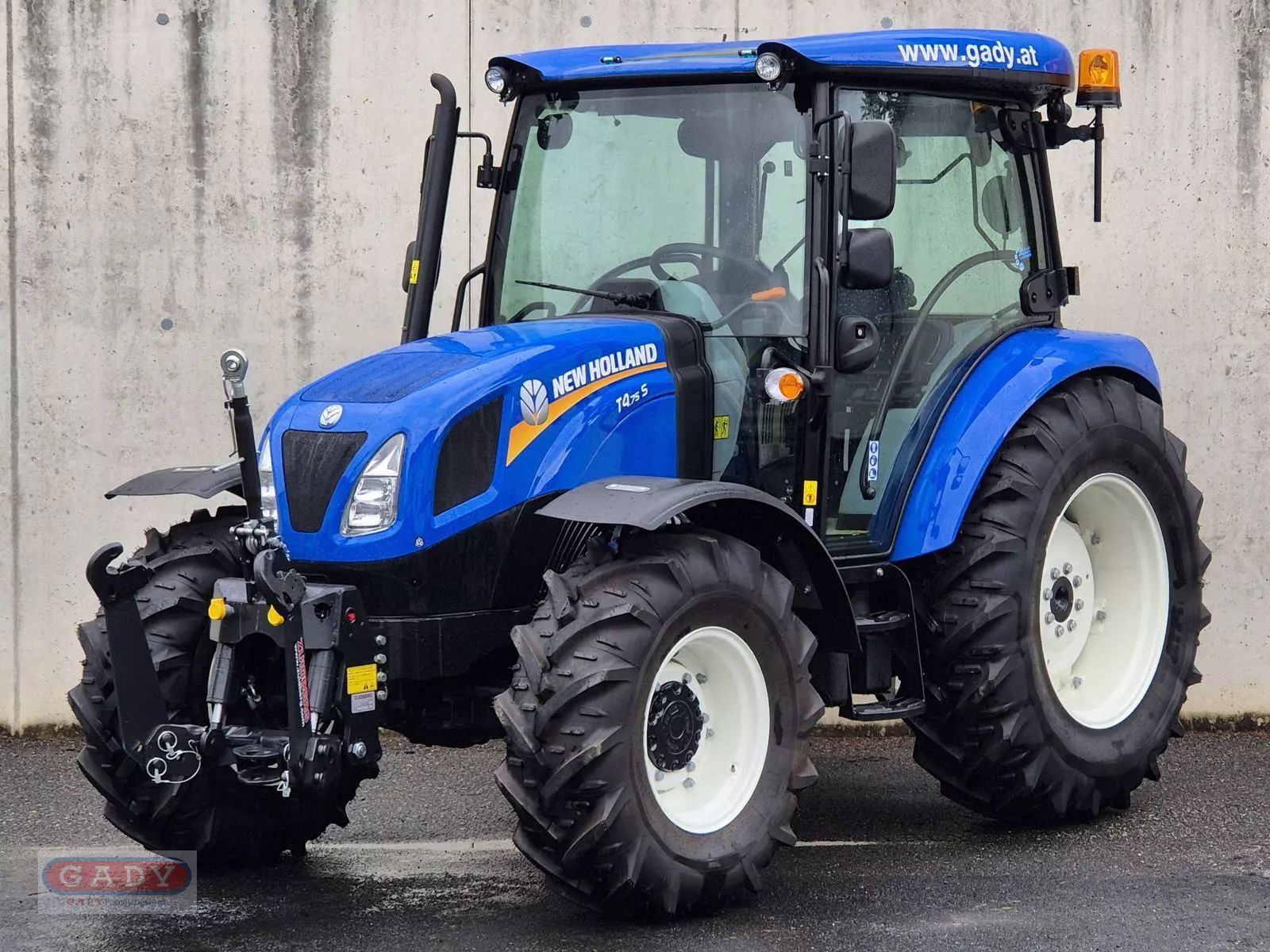 E-FARM: New Holland T4.75 S - Tracteur - id ZSYAR7Q - 43 186 € - Année: 2025 - Lecture du nombre d'heure: 8,Puissance du moteur (chevaux): 75,Autriche