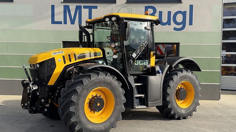 JCB Fastrac 4220 Tracteur 162 500 €
