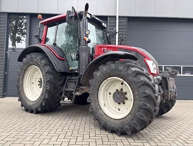 Valtra N 123 Трактор 49 500 €