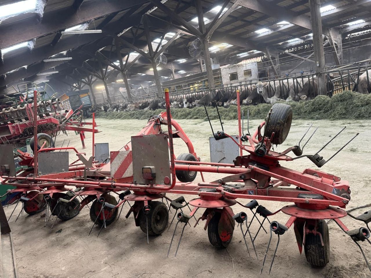 Kuhn GF 7902 Tedder €9,000
