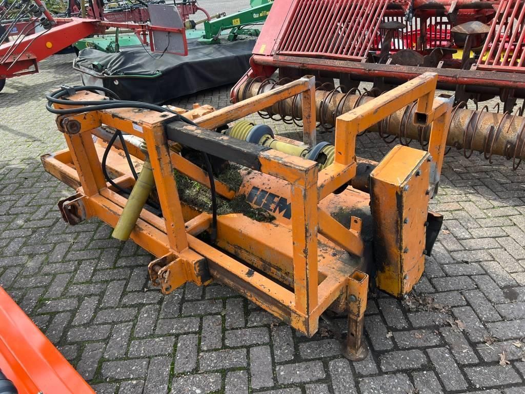 E-FARM: hemos klepelmaaier - Équipement pour l'élevage d'animaux - id TJJ6N4S - 1 250 € - Pays-Bas