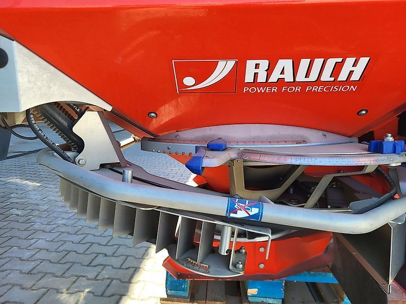 Rauch axis 30.1 Fertiliser spreader €7,067