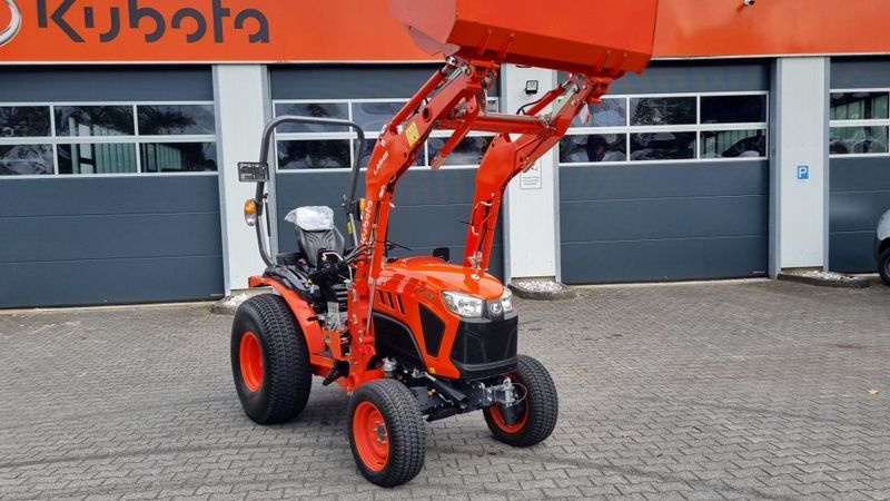 Kubota lx351 rops tractor €33,700