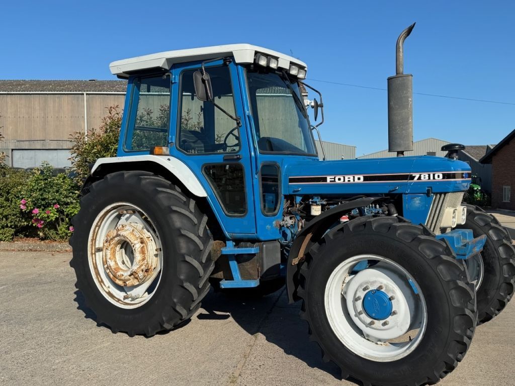 E-FARM: Ford 7810 - Tractor - id LVILJU1 - Año: 1989 - Horas: 11.497,Reino Unido