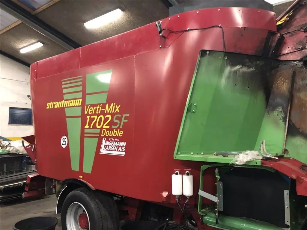 E-FARM: Strautmann verti-mix sf1702 selvkørende blander - Autre mélangeuse - id UFTD8M2 - 32 819 € - Année: 2019 - Danemark