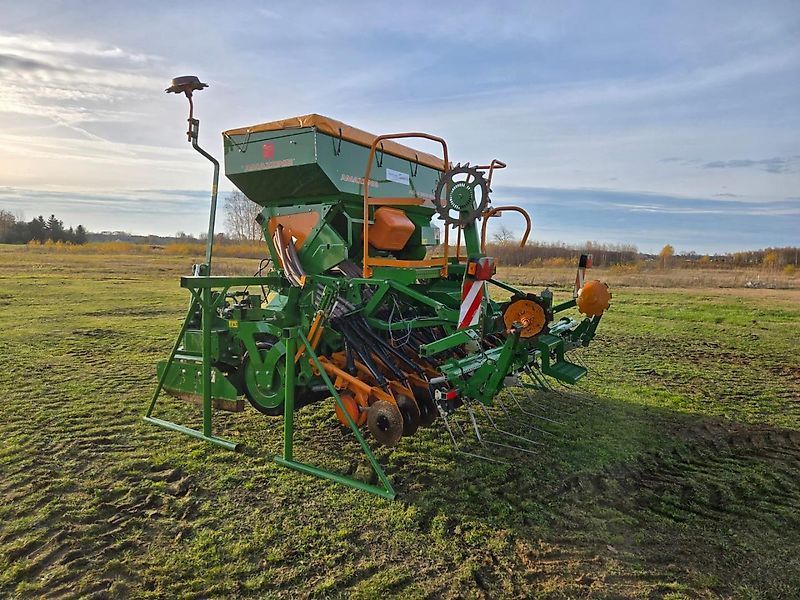 Amazone KX 3000 Drill €20,956